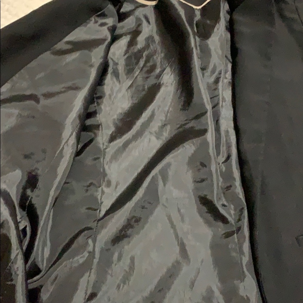 Blazer - Picture 4 of 5